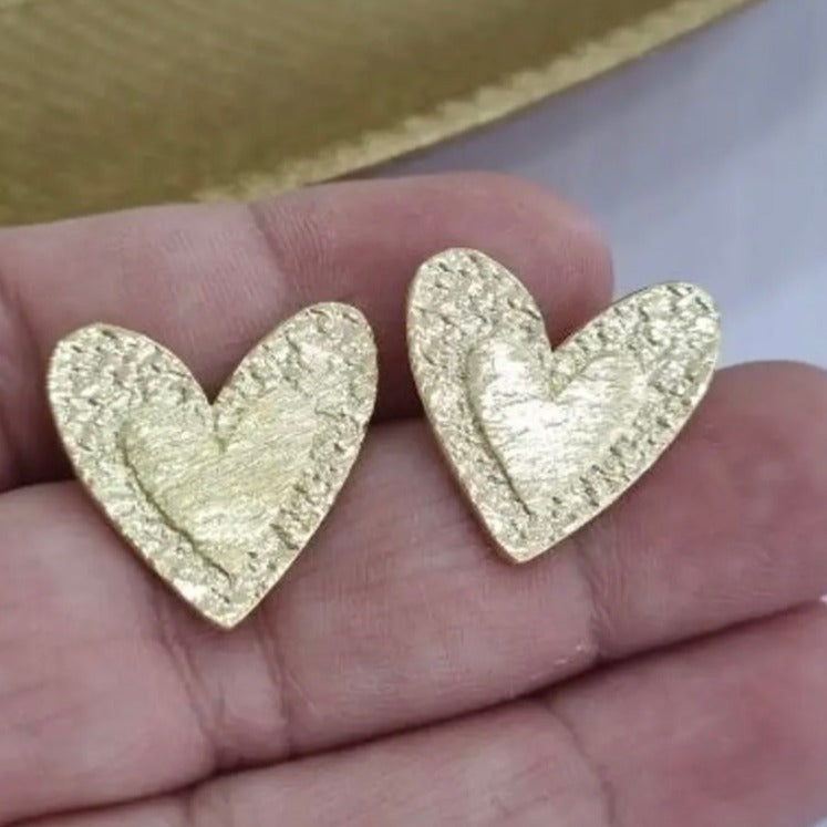 Aros Corazón texturizado gold